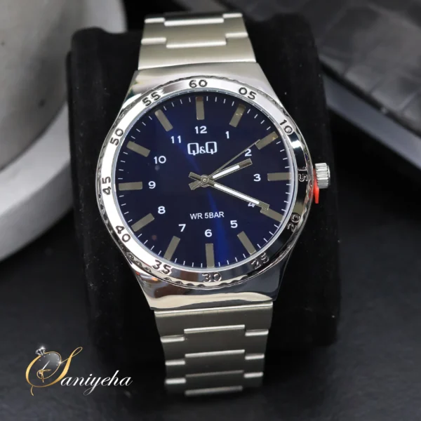 ساعت مچی مردانه کیو اند کیو Q70B-005PY